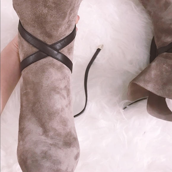 Jimy Choo Dalal Suede Ankle Boots - Picture 3 of 4